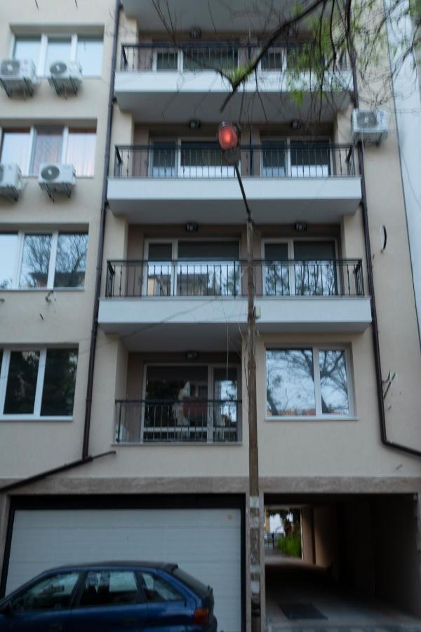 Sos Comfort Burgas Bagian luar foto