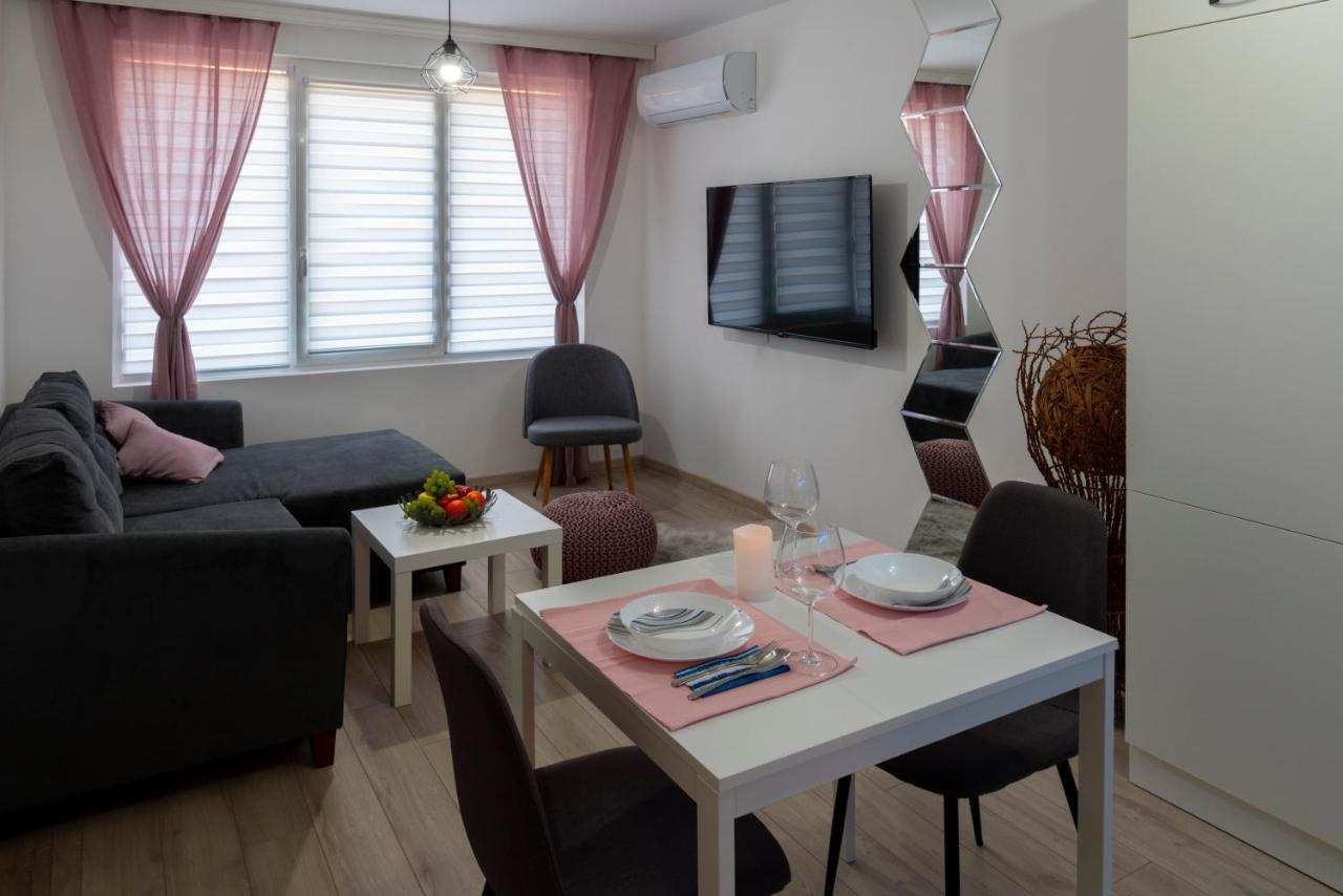 Sos Comfort Burgas Bagian luar foto